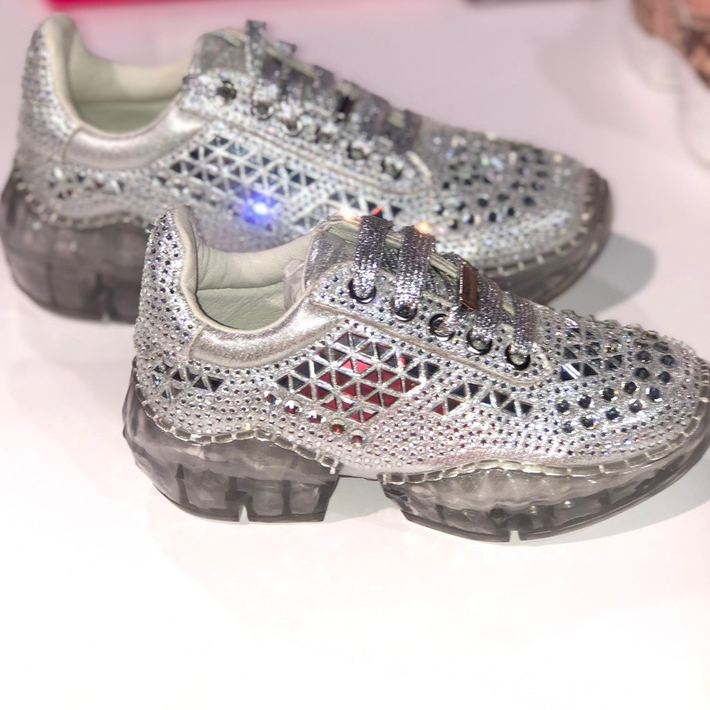Diamond Glitz Women’s